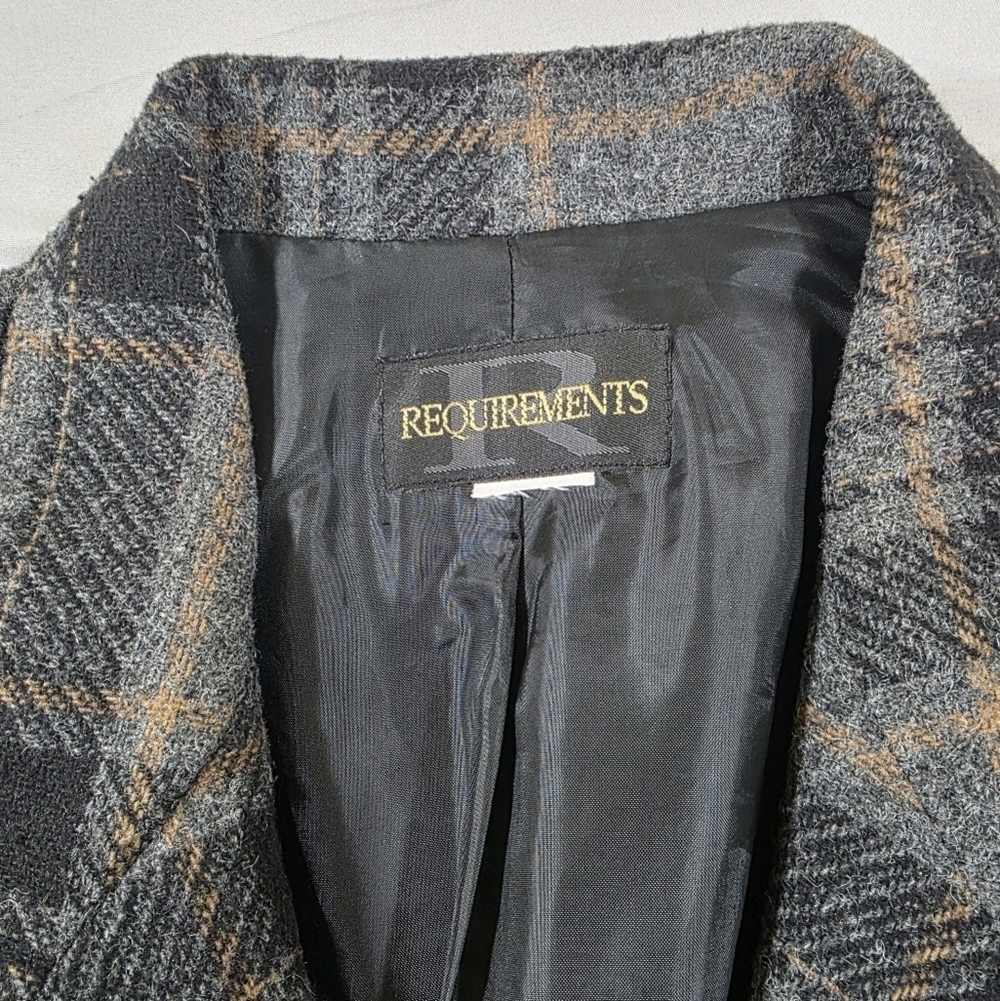 Requirements Black and Gray Plaid Wool Blend Blazer - Picture 2 of 9